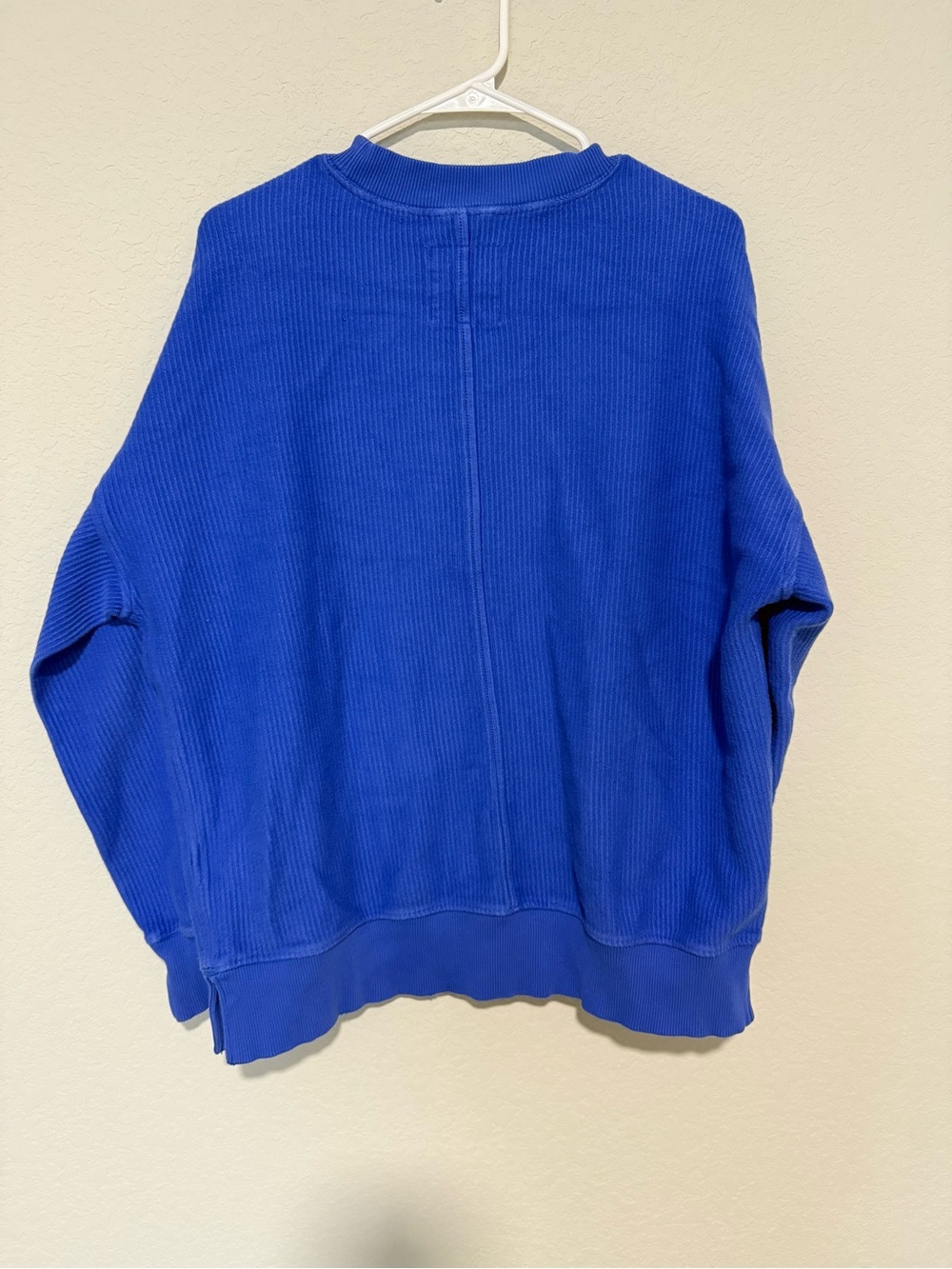 aerie Men's Royal Blue Ribbed Crewneck Sweatshirt - Picture 6 of 9